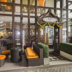 The Siam Heritage Hotel гостиничный бар