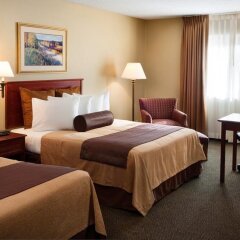 Отель Chicago Club Inn & Suites комната для гостей фото 2