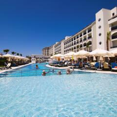 Port River Hotel - All Inclusive бассейн фото 2