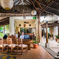 Bahia del Sol Beach Front Boutique Hotel фото 5