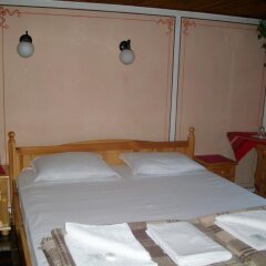 Отель Trayanova Guest House в номере фото 2