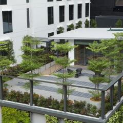 Отель Holiday Inn Express Singapore Orchard Road балкон