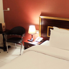 Отель Montreal Naif Hotel ОАЭ, Дубай - отзывы, цены и фото номеров - забронировать отель Montreal Naif Hotel онлайн комната для гостей