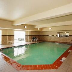 Отель Comfort Suites Vicksburg США, Виксбург - отзывы, цены и фото номеров - забронировать отель Comfort Suites Vicksburg онлайн бассейн фото 2