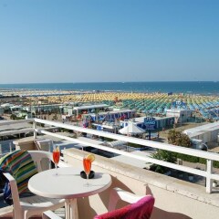 Hotel Nelson Римини балкон
