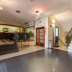 Hotel Silken Rona Dalba парковка