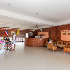Отель Bel Aire Patong гостиничный бар
