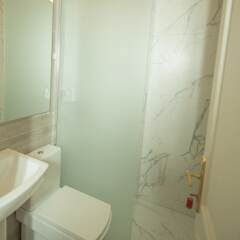 Отель Mosaic Home Албания, Тирана - отзывы, цены и фото номеров - забронировать отель Mosaic Home онлайн ванная