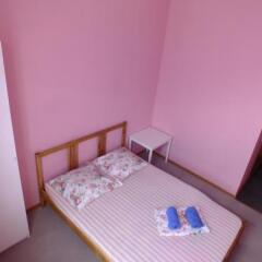 Гостиница Guest House on Solnechnaya 13 в Ольгинке отзывы, цены и фото номеров - забронировать гостиницу Guest House on Solnechnaya 13 онлайн Ольгинка комната для гостей фото 5