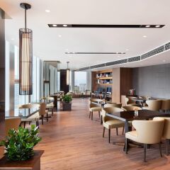 Отель Courtyard by Marriott Seoul Namdaemun Южная Корея, Сеул - отзывы, цены и фото номеров - забронировать отель Courtyard by Marriott Seoul Namdaemun онлайн гостиничный бар