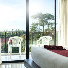 Отель Paripas Patong Resort балкон