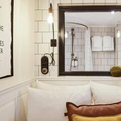 Отель Max Brown Midtown ванная