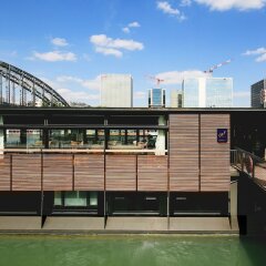 Отель Off Paris Seine Франция, Париж - отзывы, цены и фото номеров - забронировать отель Off Paris Seine онлайн парковка