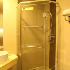 Отель Home Inn (Zhongshan Lihe Plaza Xingzhong Road) ванная