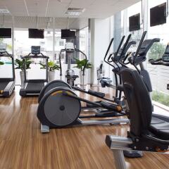 Апартаменты An Phu Plaza Serviced Apartment фитнесс-зал
