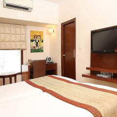 Отель Ahuja Residency Sunder Nagar комната для гостей