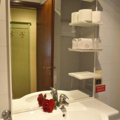 Отель Donatello Италия, Падуя - отзывы, цены и фото номеров - забронировать отель Donatello онлайн ванная