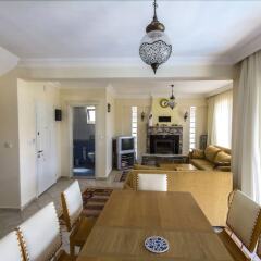 Villa Kilic by Villamnet Турция, Мугла - отзывы, цены и фото номеров - забронировать отель Villa Kilic by Villamnet онлайн интерьер отеля