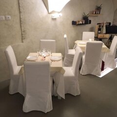 Отель La Ripa Hostel Италия, Альбино - отзывы, цены и фото номеров - забронировать отель La Ripa Hostel онлайн помещение для мероприятий