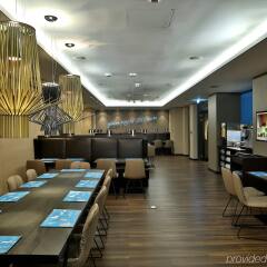 Отель Motel One Prague