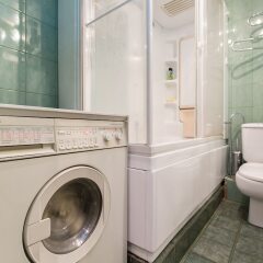 Гостиница MaxRealty24 Slavyanskiy Bulvar в Москве отзывы, цены и фото номеров - забронировать гостиницу MaxRealty24 Slavyanskiy Bulvar онлайн Москва ванная фото 2