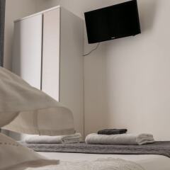 Отель Le Giravolte B&B Лечче в номере фото 2