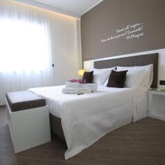 Отель L'Essenza B&B Италия, Реджо-ди-Калабрия - отзывы, цены и фото номеров - забронировать отель L'Essenza B&B онлайн комната для гостей фото 4