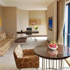 Отель Sheraton Nha Trang Hotel & Spa Вьетнам, Нячанг - отзывы, цены и фото номеров - забронировать отель Sheraton Nha Trang Hotel & Spa онлайн комната для гостей фото 2