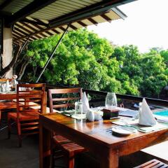 Отель Thilanka Resort and Spa питание