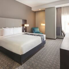 LQ Hotel Tegucigalpa комната для гостей