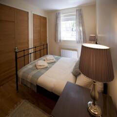 Отель 2 Bedroom Meadows Flat Эдинбург комната для гостей