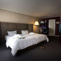 Penta Hotel Vienna Вена сейф в номере