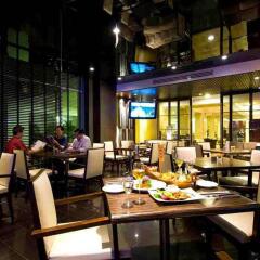Отель FuramaXclusive Asoke, Bangkok питание