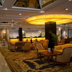 Отель The Tawana Bangkok интерьер отеля