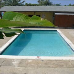 Отель Negril Beach Club с домашними животными