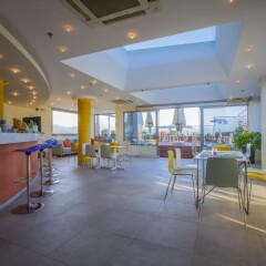 Отель Novus City Hotel Греция, Афины - отзывы, цены и фото номеров - забронировать отель Novus City Hotel онлайн гостиничный бар