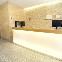 Отель Hostal La Lonja интерьер отеля фото 2