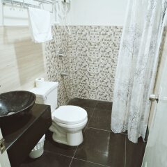 Отель G Hotel Филиппины, Дауис - отзывы, цены и фото номеров - забронировать отель G Hotel онлайн ванная фото 2