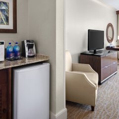 DoubleTree by Hilton Hotel Sunrise - Sawgrass Mills in Sunrise, United States of America from 242$, photos, reviews - zenhotels.com room amenities