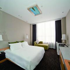 Отель Royal Tulip Luxury Hotels Carat - Guangzhou комната для гостей фото 5