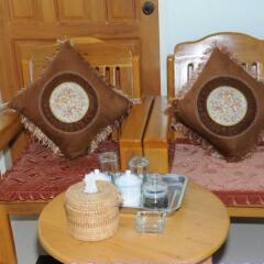Отель Golden Kinnara Hotel Мьянма, Лашио - отзывы, цены и фото номеров - забронировать отель Golden Kinnara Hotel онлайн в номере