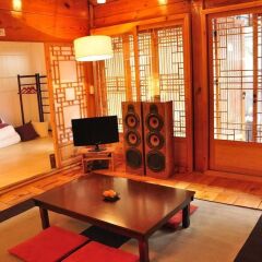 Отель Hueahn Hanok Guesthouse Южная Корея, Сеул - отзывы, цены и фото номеров - забронировать отель Hueahn Hanok Guesthouse онлайн детские мероприятия фото 2