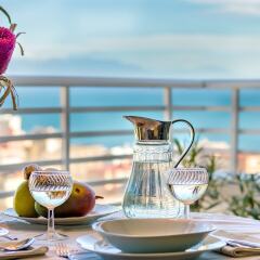 Отель Torremolinos Apart - Skysuite sea views - Torremolinos Center Торремолинос в номере фото 2