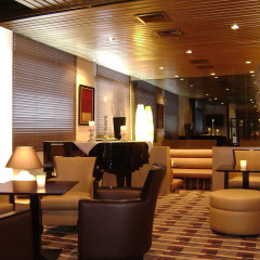Отель Median Paris Congrès гостиничный бар
