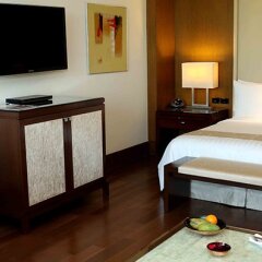 Отель The Oberoi Gurgaon удобства в номере фото 2