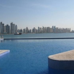 Отель Oceana The Palm Jumeirah бассейн