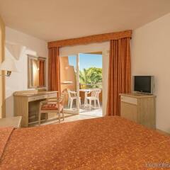 Отель Iberostar Playa de Muro Испания, Плайя-де-Муро - отзывы, цены и фото номеров - забронировать отель Iberostar Playa de Muro онлайн комната для гостей фото 5