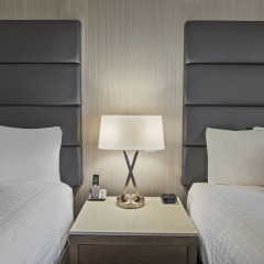 Отель Best Western Premier Calgary Plaza Hotel & Conference Centre Канада, Калгари - отзывы, цены и фото номеров - забронировать отель Best Western Premier Calgary Plaza Hotel & Conference Centre онлайн комната для гостей фото 3
