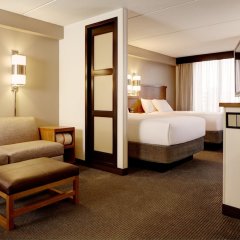 Hyatt Place Scottsdale/Old Town in Scottsdale, United States of America from 188$, photos, reviews - zenhotels.com guestroom