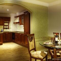 Отель Four Seasons Place Паттайя в номере